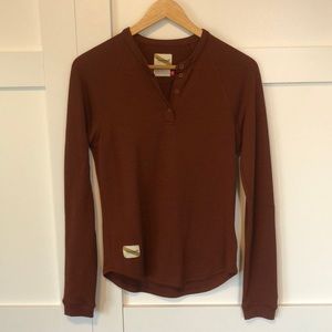 Tracksmith Fells Henley, women’s size XS